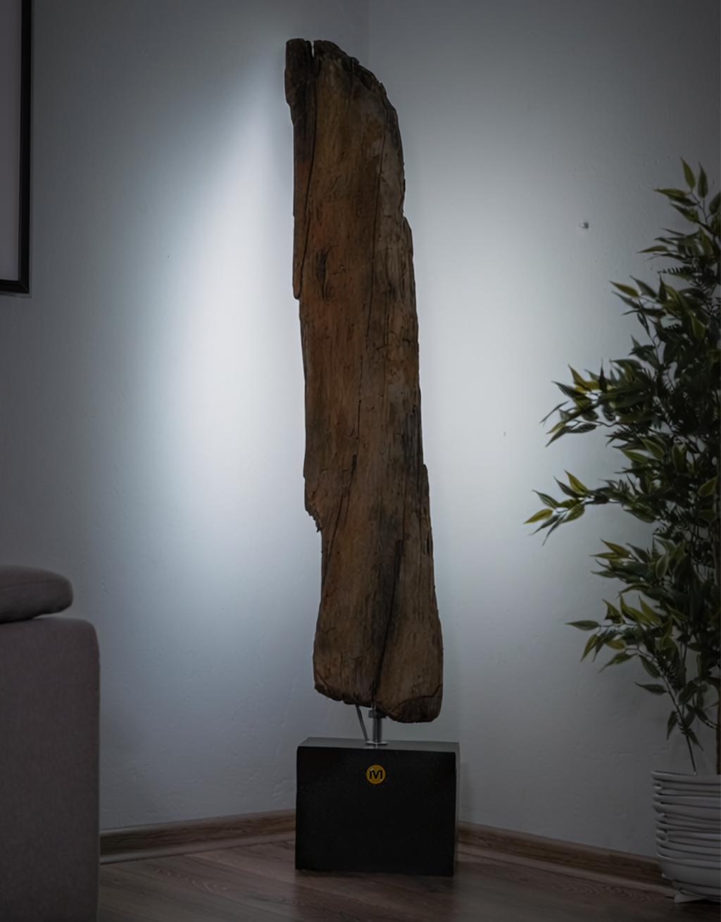 Zeus - Light Sculpture