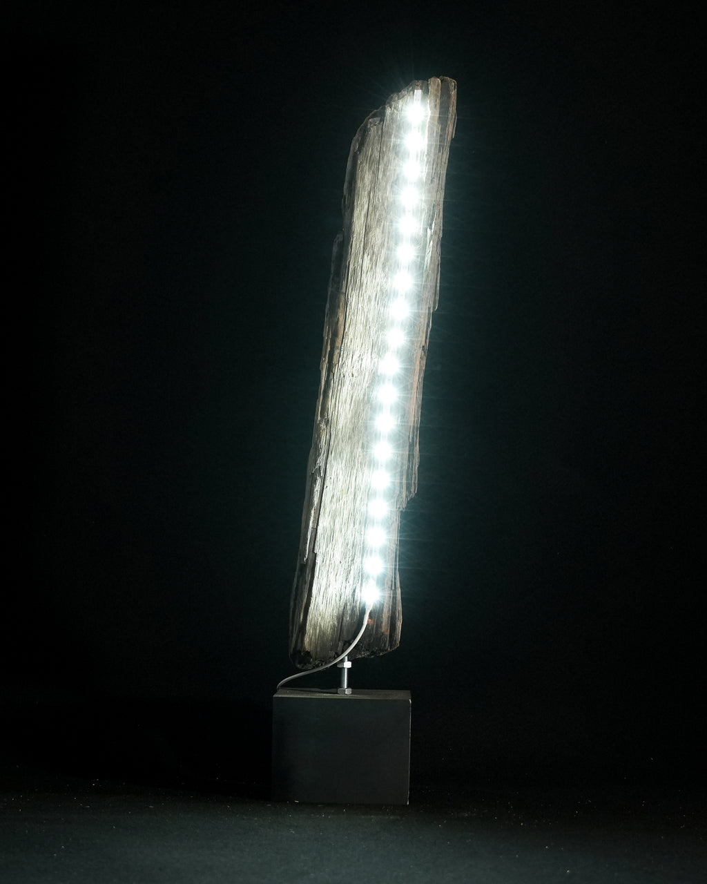 Zeus - Light Sculpture